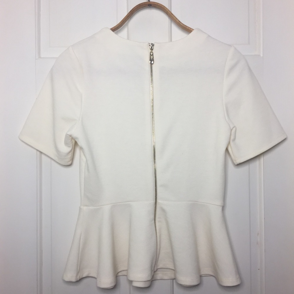 WD.NY | Peplum Cream Top. Size M - Picture 4 of 8